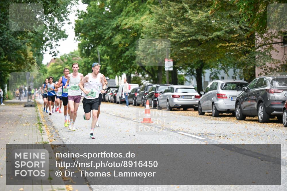 21.09.2025 - PSD Bank Halbmarathon Dr. Thomas Lammeyer http://msf.ph/oto/8916450 21.09.2025 10:29:08 Laufen 1799, 1833, 1306 meine-sportfotos.de