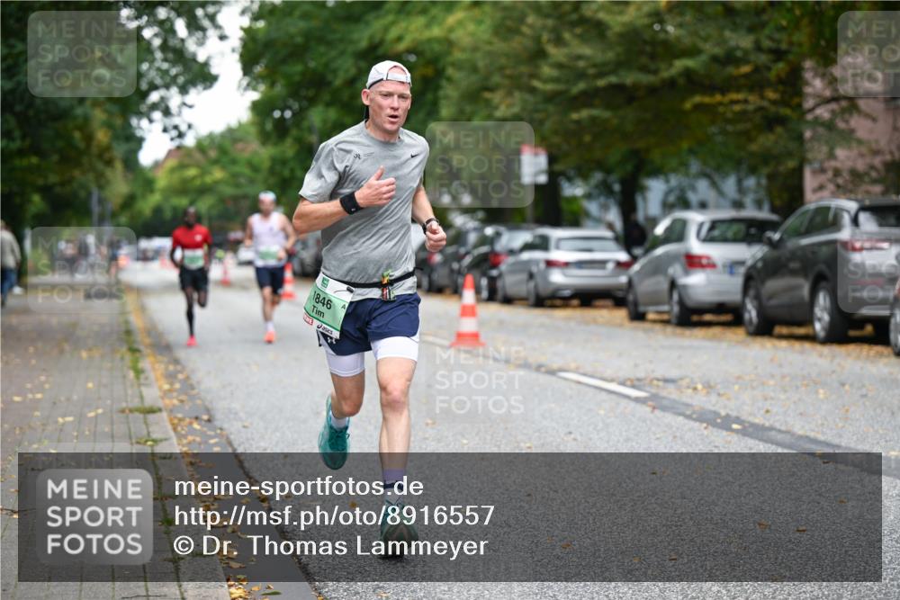 21.09.2025 - PSD Bank Halbmarathon Dr. Thomas Lammeyer http://msf.ph/oto/8916557 21.09.2025 10:29:34 Laufen 1846 meine-sportfotos.de