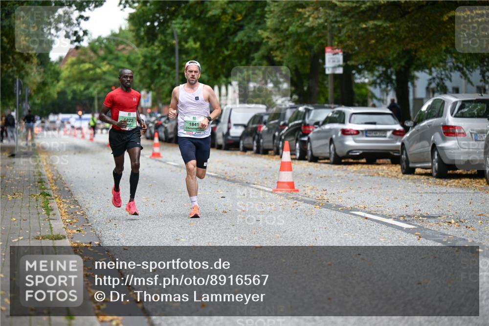 21.09.2025 - PSD Bank Halbmarathon Dr. Thomas Lammeyer http://msf.ph/oto/8916567 21.09.2025 10:29:36 Laufen 5, 823, 1841 meine-sportfotos.de