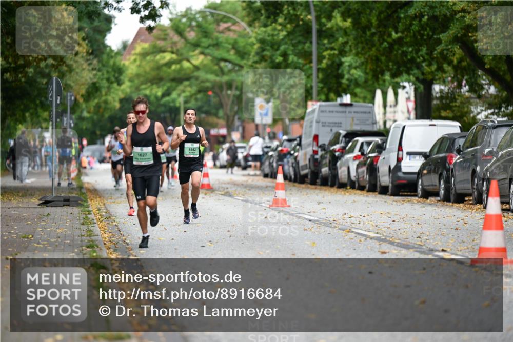 21.09.2025 - PSD Bank Halbmarathon Dr. Thomas Lammeyer http://msf.ph/oto/8916684 21.09.2025 10:30:39 Laufen 1627, 1882 meine-sportfotos.de