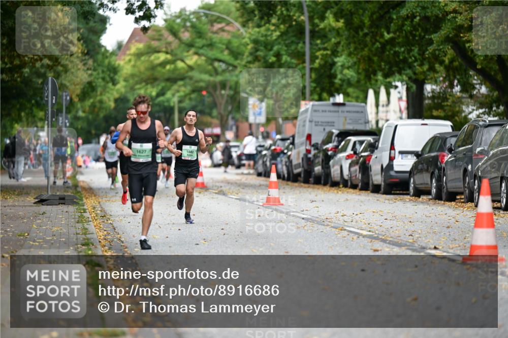 21.09.2025 - PSD Bank Halbmarathon Dr. Thomas Lammeyer http://msf.ph/oto/8916686 21.09.2025 10:30:40 Laufen 1627, 1882 meine-sportfotos.de