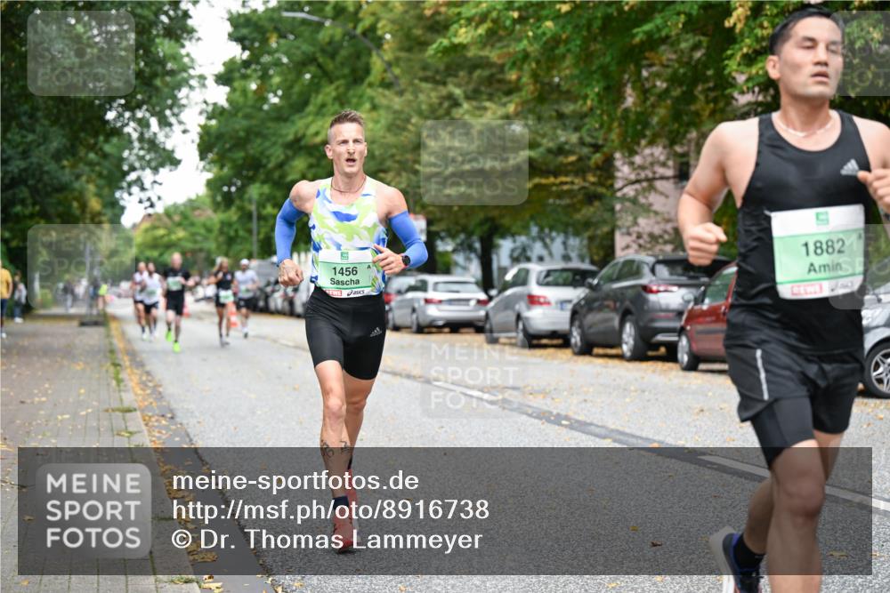 21.09.2025 - PSD Bank Halbmarathon Dr. Thomas Lammeyer http://msf.ph/oto/8916738 21.09.2025 10:30:49 Laufen 1456, 1882 meine-sportfotos.de