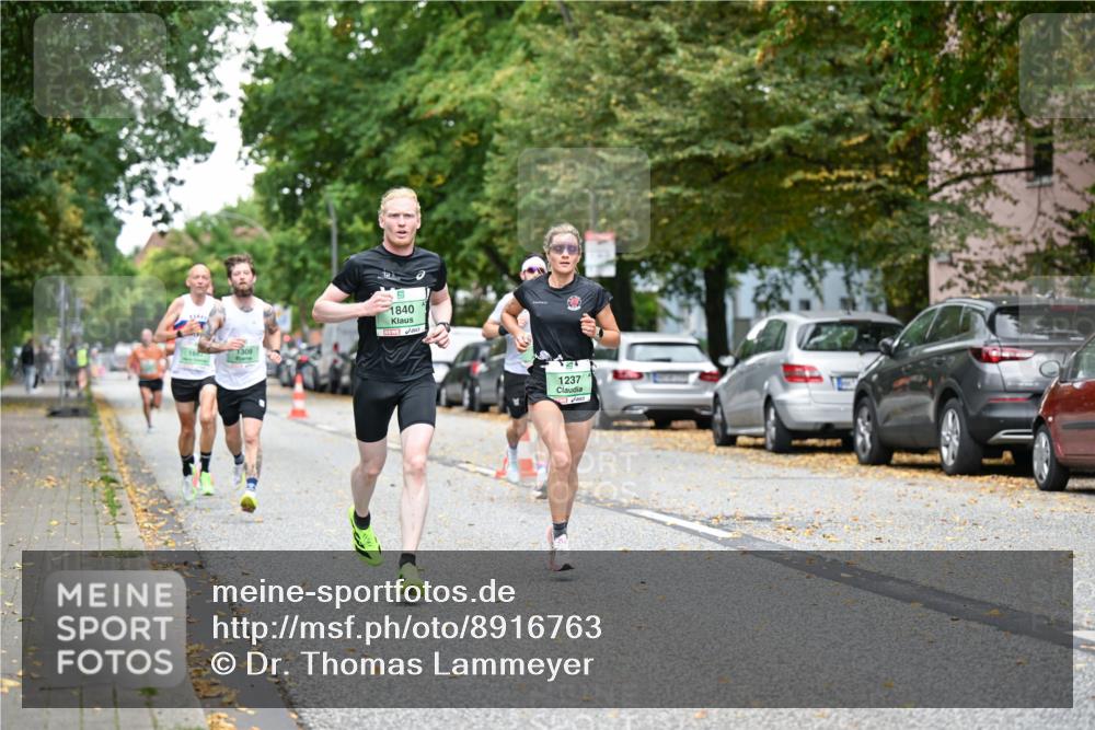 21.09.2025 - PSD Bank Halbmarathon Dr. Thomas Lammeyer http://msf.ph/oto/8916763 21.09.2025 10:30:54 Laufen 1607, 1309, 1840, 1237 meine-sportfotos.de