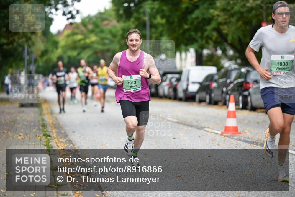 21.09.2025 - PSD Bank Halbmarathon Dr. Thomas Lammeyer http://msf.ph/oto/8916866 21.09.2025 10:31:33 Laufen 3913, 1838 meine-sportfotos.de