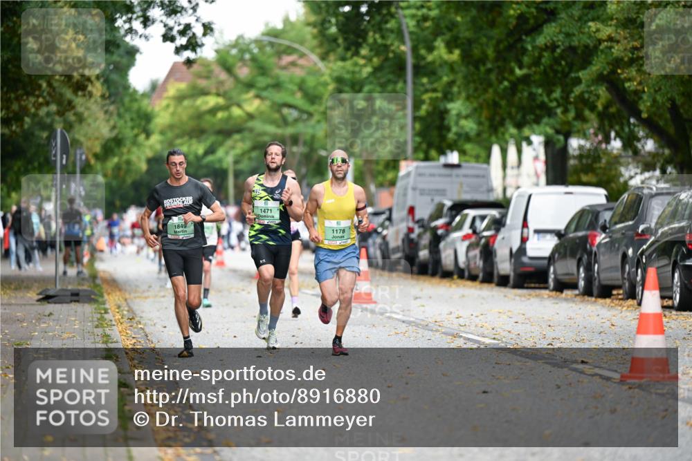 21.09.2025 - PSD Bank Halbmarathon Dr. Thomas Lammeyer http://msf.ph/oto/8916880 21.09.2025 10:31:36 Laufen 1849, 1471, 1178 meine-sportfotos.de