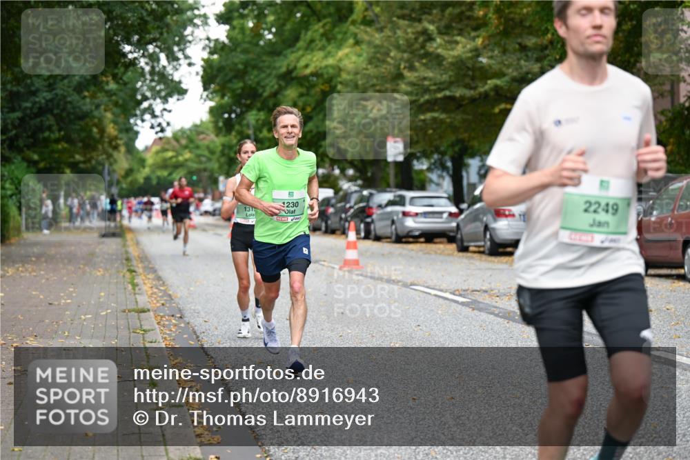 21.09.2025 - PSD Bank Halbmarathon Dr. Thomas Lammeyer http://msf.ph/oto/8916943 21.09.2025 10:31:49 Laufen 1319, 1230, 2249 meine-sportfotos.de