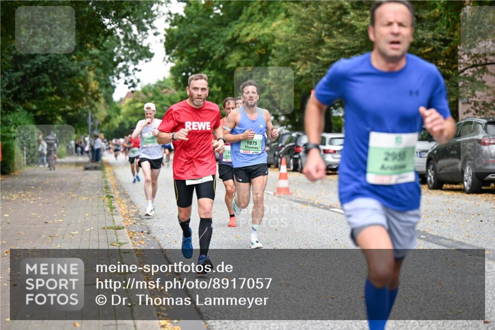 21.09.2025 - PSD Bank Halbmarathon Dr. Thomas Lammeyer http://msf.ph/oto/8917057 21.09.2025 10:32:14 Laufen 1895, 18, 1875, 295 meine-sportfotos.de