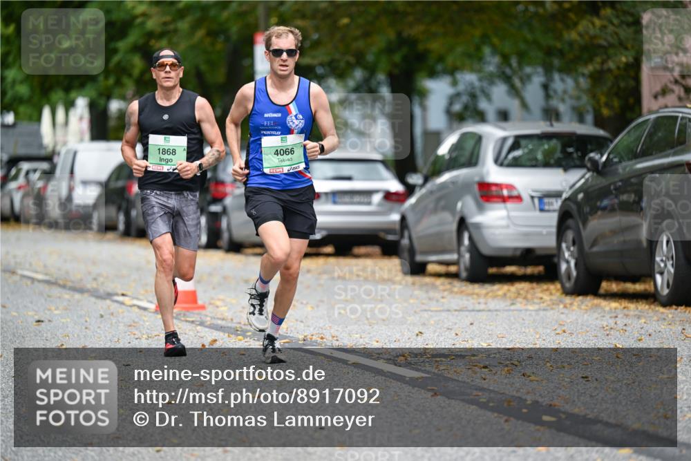 21.09.2025 - PSD Bank Halbmarathon Dr. Thomas Lammeyer http://msf.ph/oto/8917092 21.09.2025 10:32:25 Laufen 1868, 4066 meine-sportfotos.de