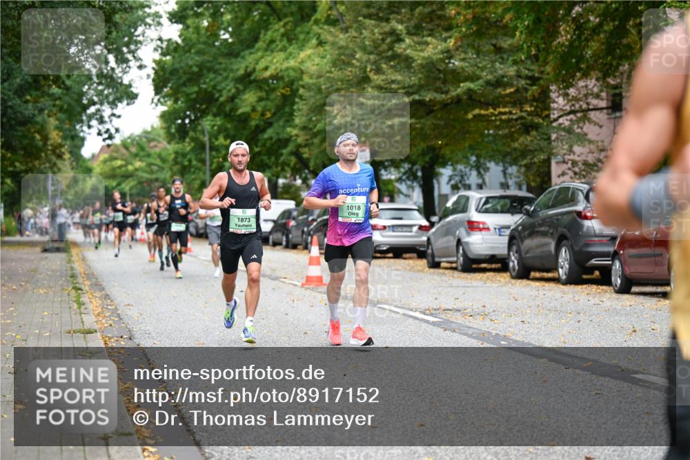 21.09.2025 - PSD Bank Halbmarathon Dr. Thomas Lammeyer http://msf.ph/oto/8917152 21.09.2025 10:32:39 Laufen 1873, 1018 meine-sportfotos.de