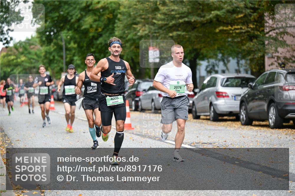 21.09.2025 - PSD Bank Halbmarathon Dr. Thomas Lammeyer http://msf.ph/oto/8917176 21.09.2025 10:32:44 Laufen 50, 50, 4005, 5, 2076 meine-sportfotos.de