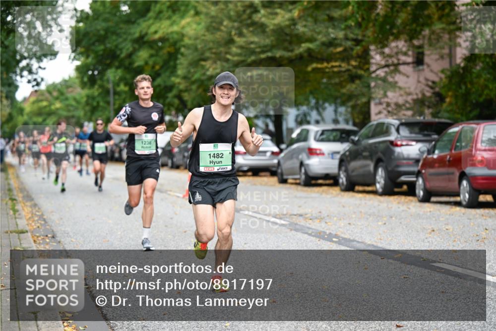 21.09.2025 - PSD Bank Halbmarathon Dr. Thomas Lammeyer http://msf.ph/oto/8917197 21.09.2025 10:32:47 Laufen 1236, 1482 meine-sportfotos.de