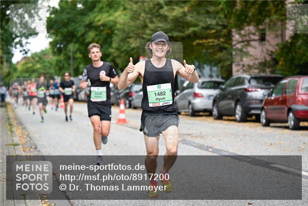 21.09.2025 - PSD Bank Halbmarathon Dr. Thomas Lammeyer http://msf.ph/oto/8917200 21.09.2025 10:32:48 Laufen 1236, 1482 meine-sportfotos.de
