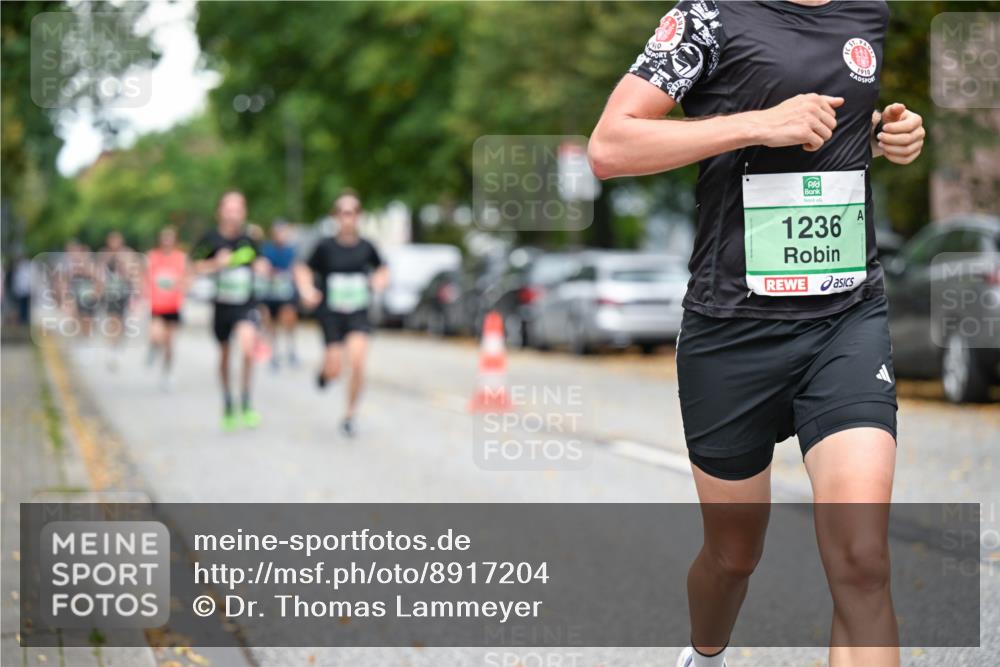 21.09.2025 - PSD Bank Halbmarathon Dr. Thomas Lammeyer http://msf.ph/oto/8917204 21.09.2025 10:32:49 Laufen 1910, 1236 meine-sportfotos.de