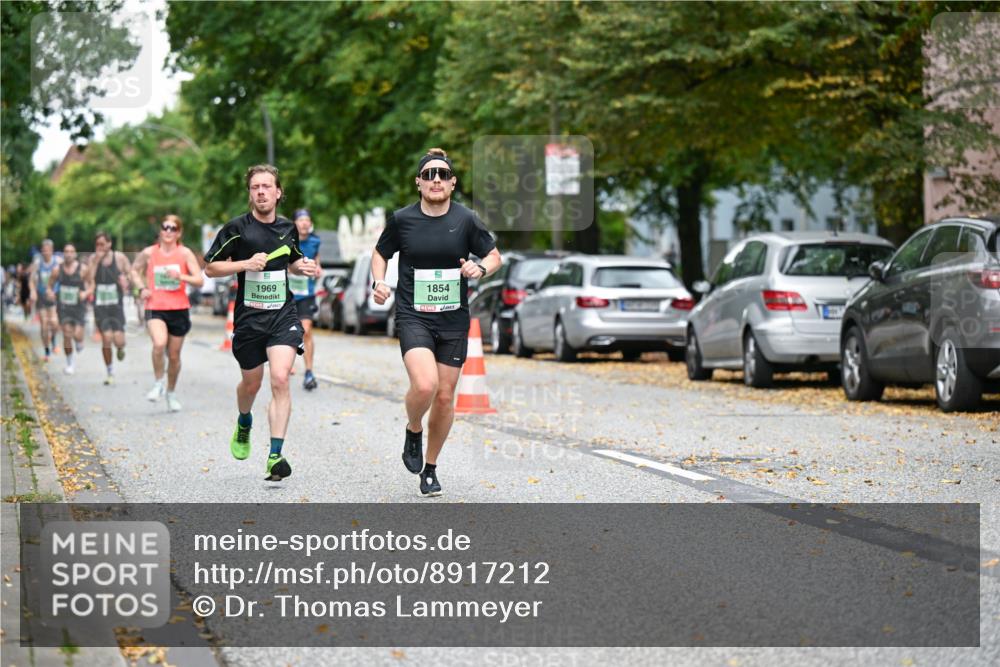 21.09.2025 - PSD Bank Halbmarathon Dr. Thomas Lammeyer http://msf.ph/oto/8917212 21.09.2025 10:32:51 Laufen 5, 1969, 1854 meine-sportfotos.de