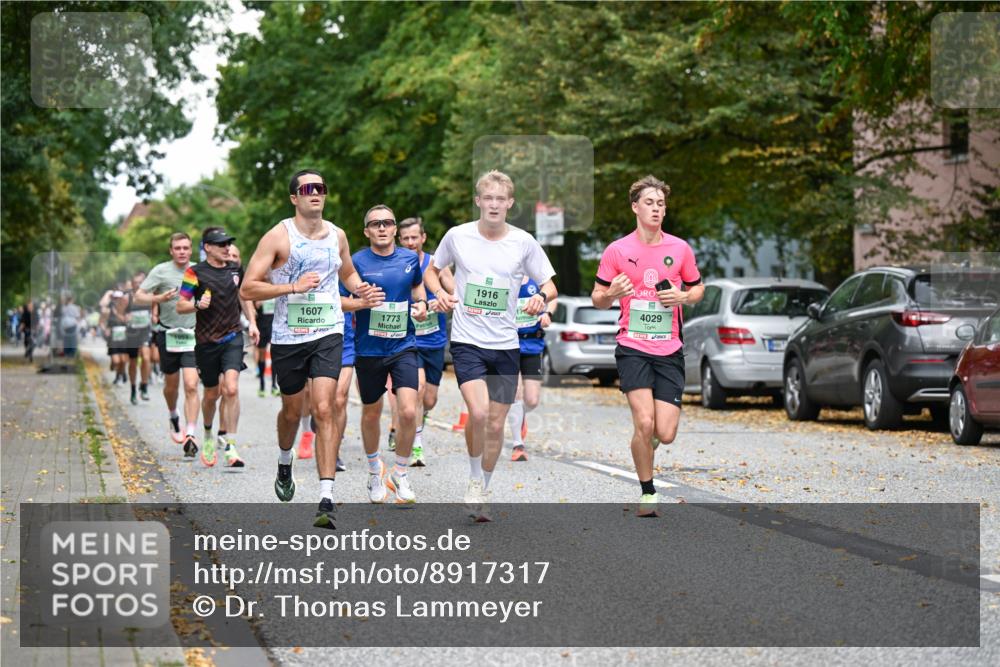 21.09.2025 - PSD Bank Halbmarathon Dr. Thomas Lammeyer http://msf.ph/oto/8917317 21.09.2025 10:33:11 Laufen 1953, 1607, 1773, 1916, 4029 meine-sportfotos.de