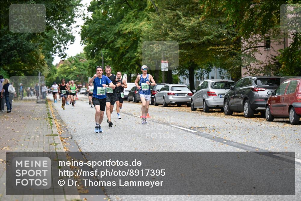 21.09.2025 - PSD Bank Halbmarathon Dr. Thomas Lammeyer http://msf.ph/oto/8917395 21.09.2025 10:33:26 Laufen 1961, 1878, 1225 meine-sportfotos.de