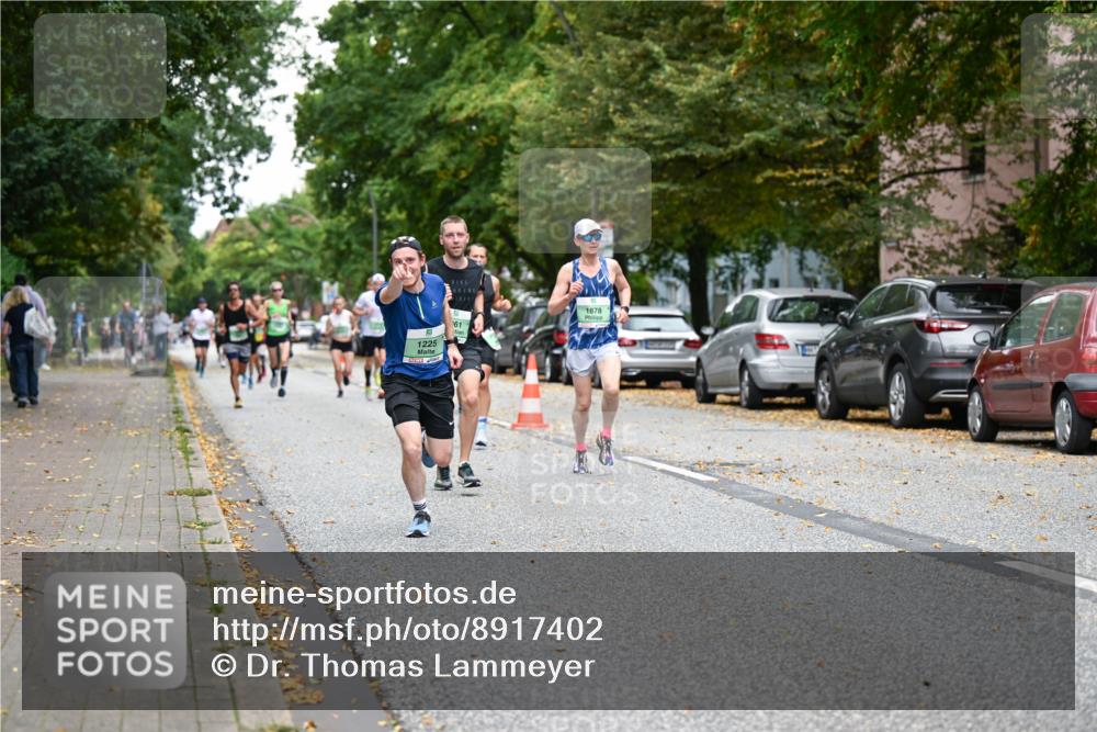 21.09.2025 - PSD Bank Halbmarathon Dr. Thomas Lammeyer http://msf.ph/oto/8917402 21.09.2025 10:33:27 Laufen 61, 1225, 1878 meine-sportfotos.de
