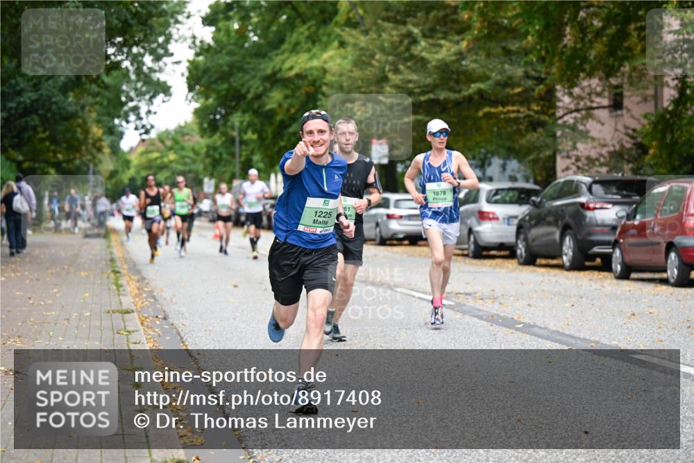 21.09.2025 - PSD Bank Halbmarathon Dr. Thomas Lammeyer http://msf.ph/oto/8917408 21.09.2025 10:33:28 Laufen 1878, 9, 61, 1225 meine-sportfotos.de