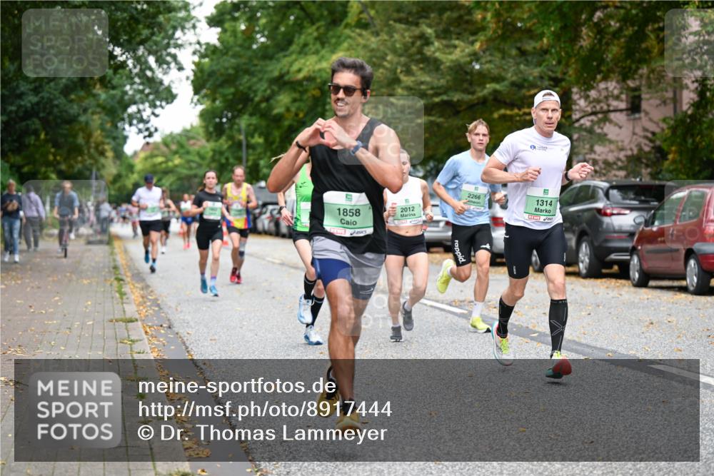 21.09.2025 - PSD Bank Halbmarathon Dr. Thomas Lammeyer http://msf.ph/oto/8917444 21.09.2025 10:33:34 Laufen 2266, 2012, 1858, 1314 meine-sportfotos.de