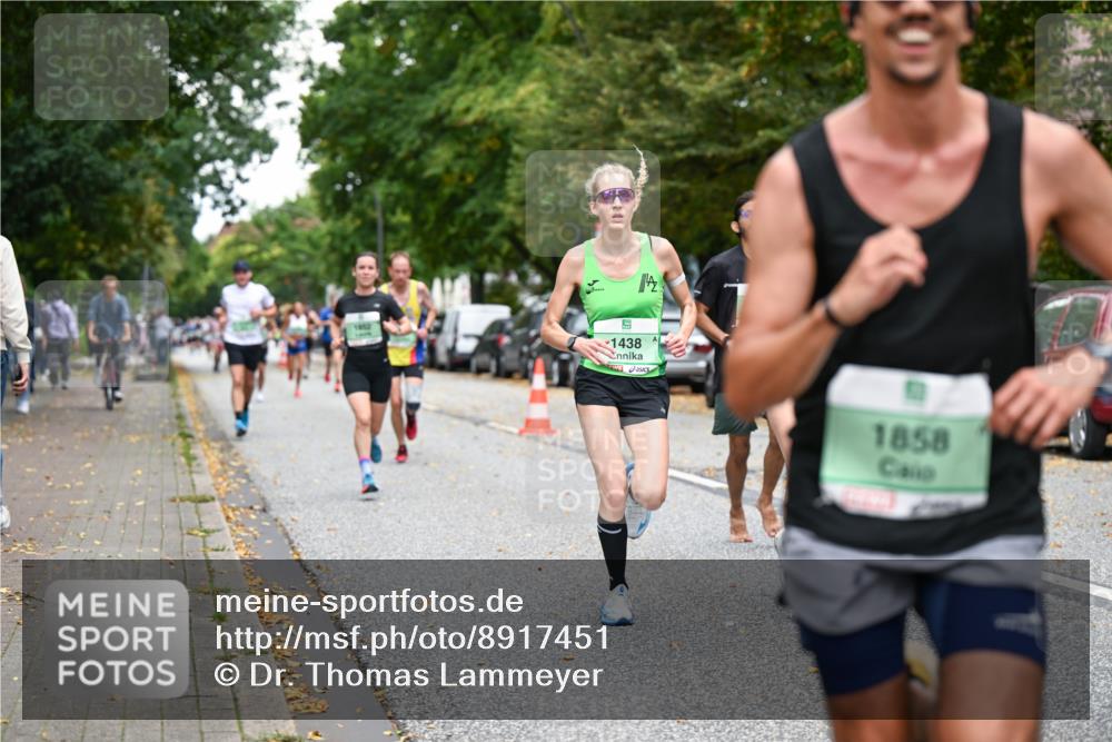 21.09.2025 - PSD Bank Halbmarathon Dr. Thomas Lammeyer http://msf.ph/oto/8917451 21.09.2025 10:33:35 Laufen 1852, 1438, 1858 meine-sportfotos.de
