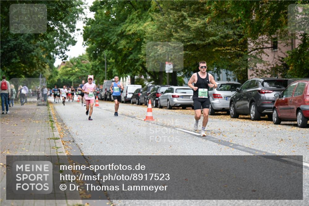 21.09.2025 - PSD Bank Halbmarathon Dr. Thomas Lammeyer http://msf.ph/oto/8917523 21.09.2025 10:33:47 Laufen 1922 meine-sportfotos.de