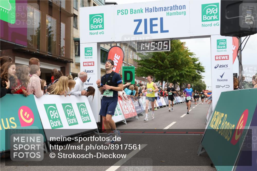 21.09.2025 - PSD Bank Halbmarathon Strokosch-Dieckow http://msf.ph/oto/8917561 21.09.2025 11:44:28 Ziel 1020, 1329, 1966, 2173, 2386, 3023, 3923, 4057 meine-sportfotos.de