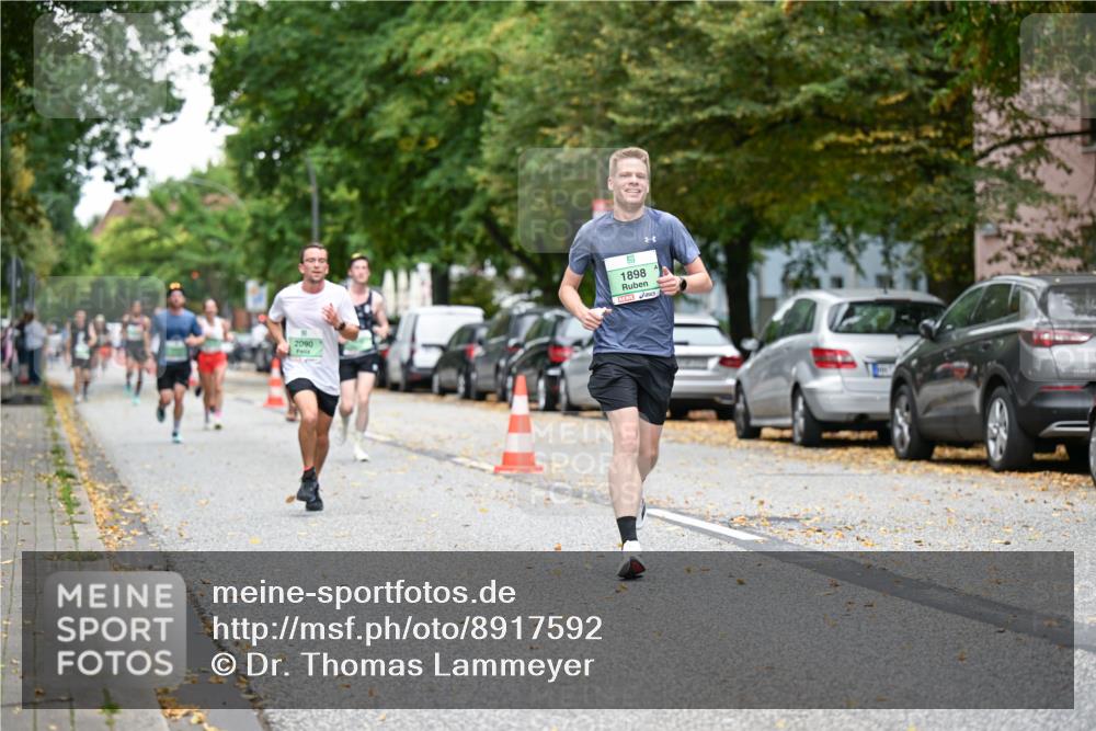 21.09.2025 - PSD Bank Halbmarathon Dr. Thomas Lammeyer http://msf.ph/oto/8917592 21.09.2025 10:33:57 Laufen 2090, 1898 meine-sportfotos.de