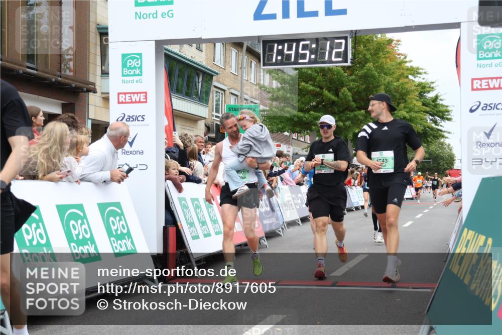 21.09.2025 - PSD Bank Halbmarathon Strokosch-Dieckow http://msf.ph/oto/8917605 21.09.2025 11:44:36 Ziel 1020, 1743, 1839, 1966, 1997, 2184, 2188, 2351, 2386, 3923 meine-sportfotos.de