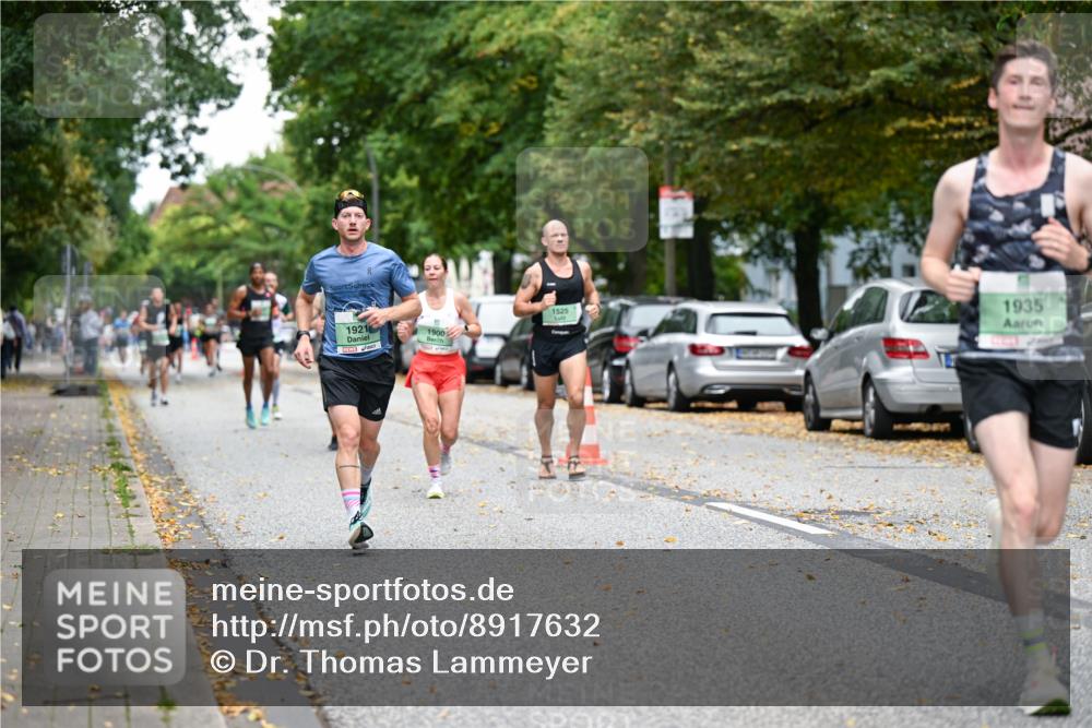 21.09.2025 - PSD Bank Halbmarathon Dr. Thomas Lammeyer http://msf.ph/oto/8917632 21.09.2025 10:34:02 Laufen 1921, 1900, 1525, 1935 meine-sportfotos.de