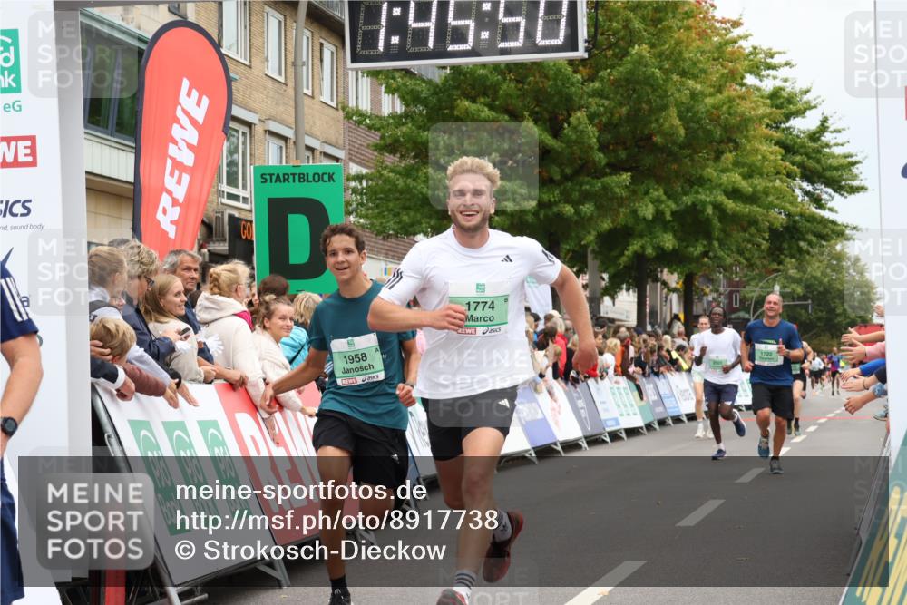 21.09.2025 - PSD Bank Halbmarathon Strokosch-Dieckow http://msf.ph/oto/8917738 21.09.2025 11:45:14 Ziel 1722, 1728, 1774, 1958, 2171, 3925 meine-sportfotos.de