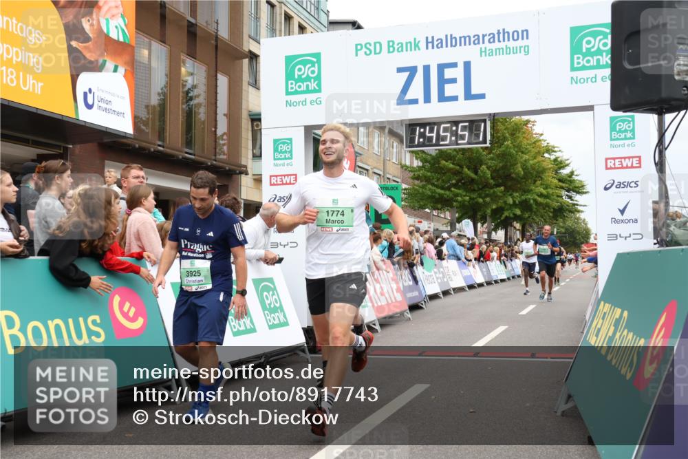 21.09.2025 - PSD Bank Halbmarathon Strokosch-Dieckow http://msf.ph/oto/8917743 21.09.2025 11:45:14 Ziel 1722, 1728, 1774, 1958, 2171, 3925 meine-sportfotos.de