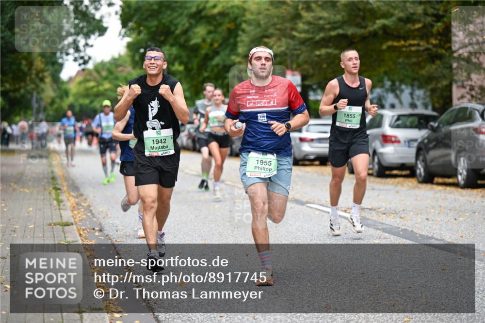 21.09.2025 - PSD Bank Halbmarathon Dr. Thomas Lammeyer http://msf.ph/oto/8917745 21.09.2025 10:34:17 Laufen 80, 1942, 1855, 1955 meine-sportfotos.de