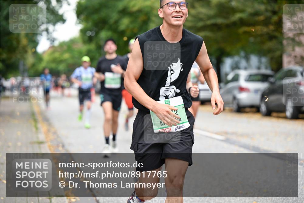 21.09.2025 - PSD Bank Halbmarathon Dr. Thomas Lammeyer http://msf.ph/oto/8917765 21.09.2025 10:34:19 Laufen 60 meine-sportfotos.de