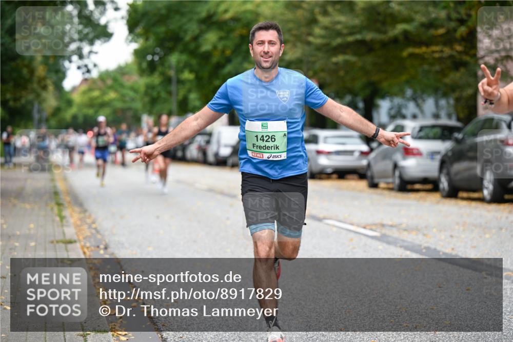 21.09.2025 - PSD Bank Halbmarathon Dr. Thomas Lammeyer http://msf.ph/oto/8917829 21.09.2025 10:34:28 Laufen 1426 meine-sportfotos.de
