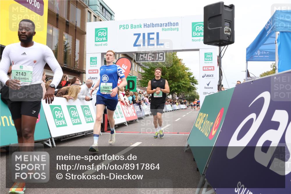 21.09.2025 - PSD Bank Halbmarathon Strokosch-Dieckow http://msf.ph/oto/8917864 21.09.2025 11:45:39 Ziel 1023, 1041, 2139, 2143, 2939 meine-sportfotos.de