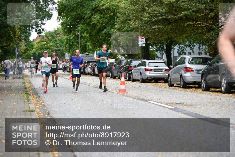 21.09.2025 - PSD Bank Halbmarathon Dr. Thomas Lammeyer http://msf.ph/oto/8917923 21.09.2025 10:34:38 Laufen 2005, 1870, 1891, 21, 09, 25, 215 meine-sportfotos.de
