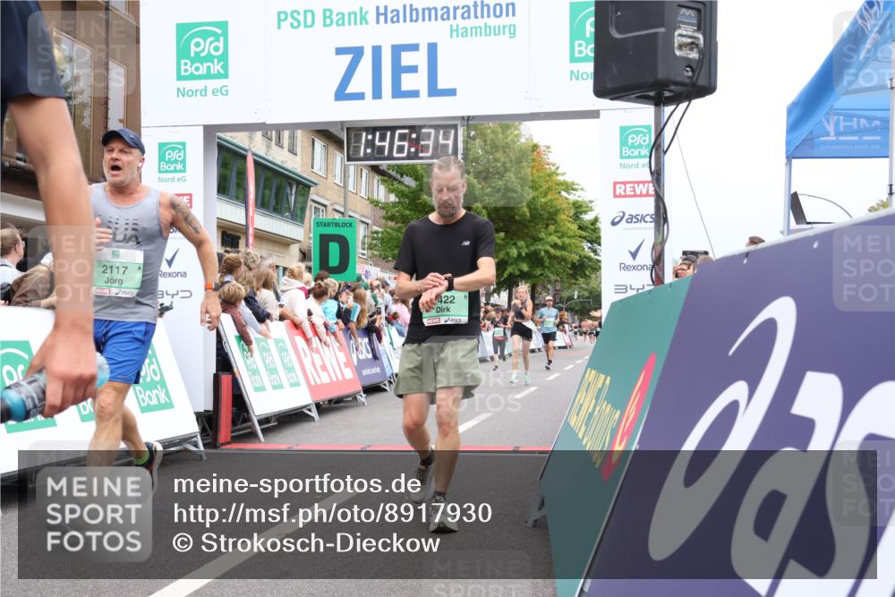 21.09.2025 - PSD Bank Halbmarathon Strokosch-Dieckow http://msf.ph/oto/8917930 21.09.2025 11:45:57 Ziel 1029, 1364, 1534, 2103, 2117, 2292, 2406, 2409, 2422, 2483, 3173 meine-sportfotos.de