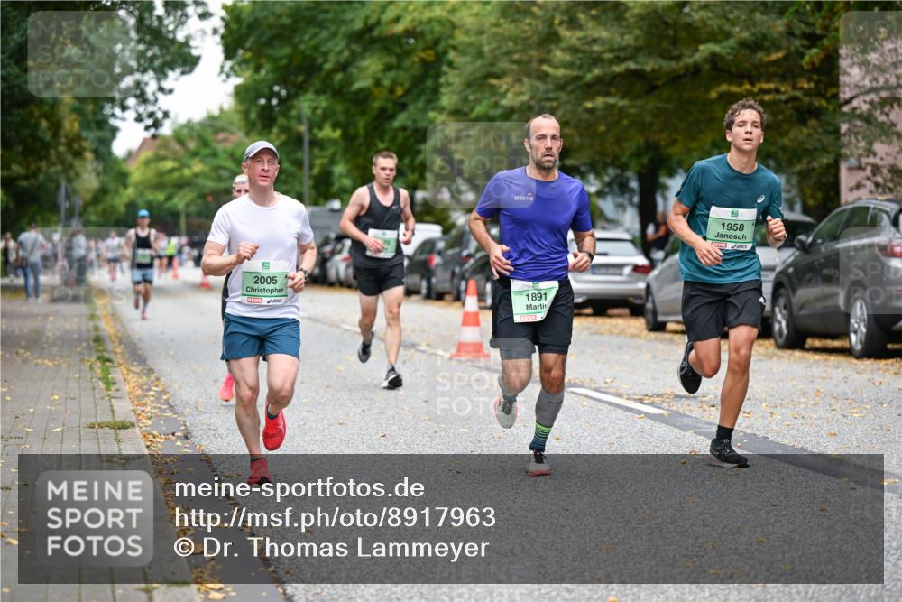 21.09.2025 - PSD Bank Halbmarathon Dr. Thomas Lammeyer http://msf.ph/oto/8917963 21.09.2025 10:34:42 Laufen 2005, 1891, 1958 meine-sportfotos.de
