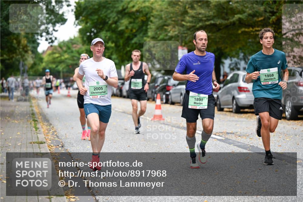 21.09.2025 - PSD Bank Halbmarathon Dr. Thomas Lammeyer http://msf.ph/oto/8917968 21.09.2025 10:34:42 Laufen 2005, 1891, 1958 meine-sportfotos.de