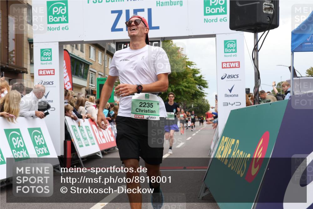 21.09.2025 - PSD Bank Halbmarathon Strokosch-Dieckow http://msf.ph/oto/8918001 21.09.2025 11:46:18 Ziel 1751, 2129, 2141, 2229, 2235 meine-sportfotos.de