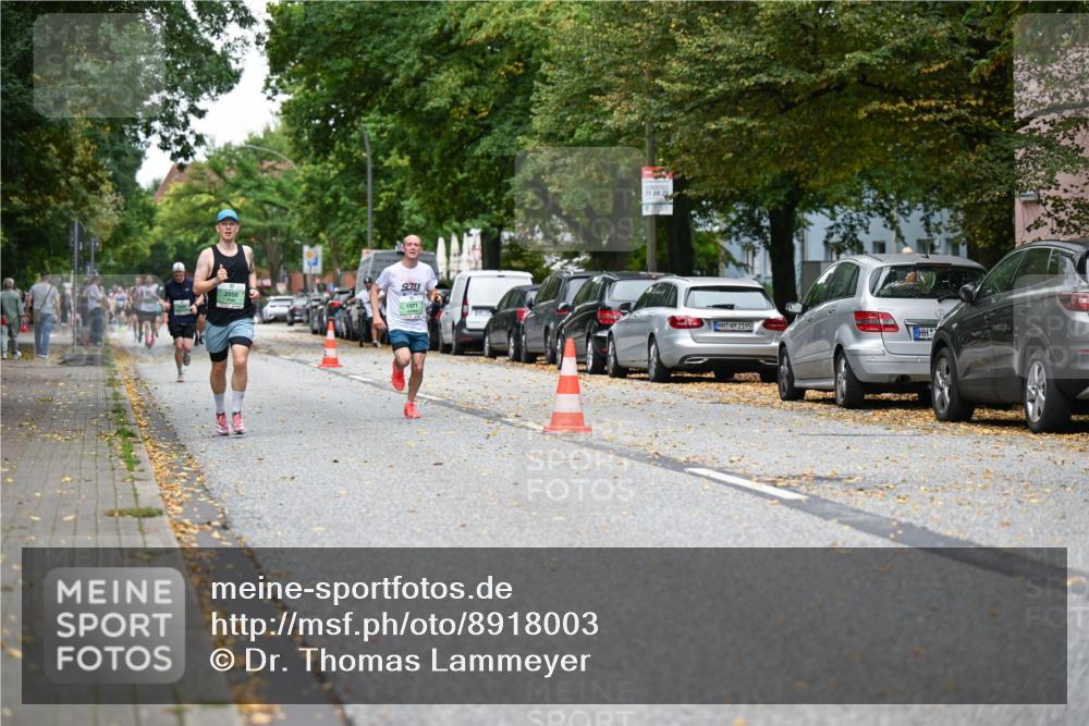 21.09.2025 - PSD Bank Halbmarathon Dr. Thomas Lammeyer http://msf.ph/oto/8918003 21.09.2025 10:34:47 Laufen 2050, 1971, 21, 09, 2, 212 meine-sportfotos.de