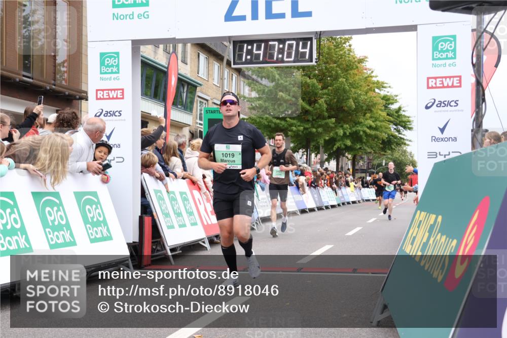 21.09.2025 - PSD Bank Halbmarathon Strokosch-Dieckow http://msf.ph/oto/8918046 21.09.2025 11:46:27 Ziel 1019, 1062, 2129, 2931, 3630 meine-sportfotos.de