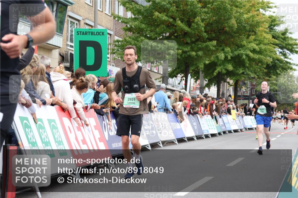 21.09.2025 - PSD Bank Halbmarathon Strokosch-Dieckow http://msf.ph/oto/8918049 21.09.2025 11:46:28 Ziel 1019, 1062, 2931, 3630 meine-sportfotos.de