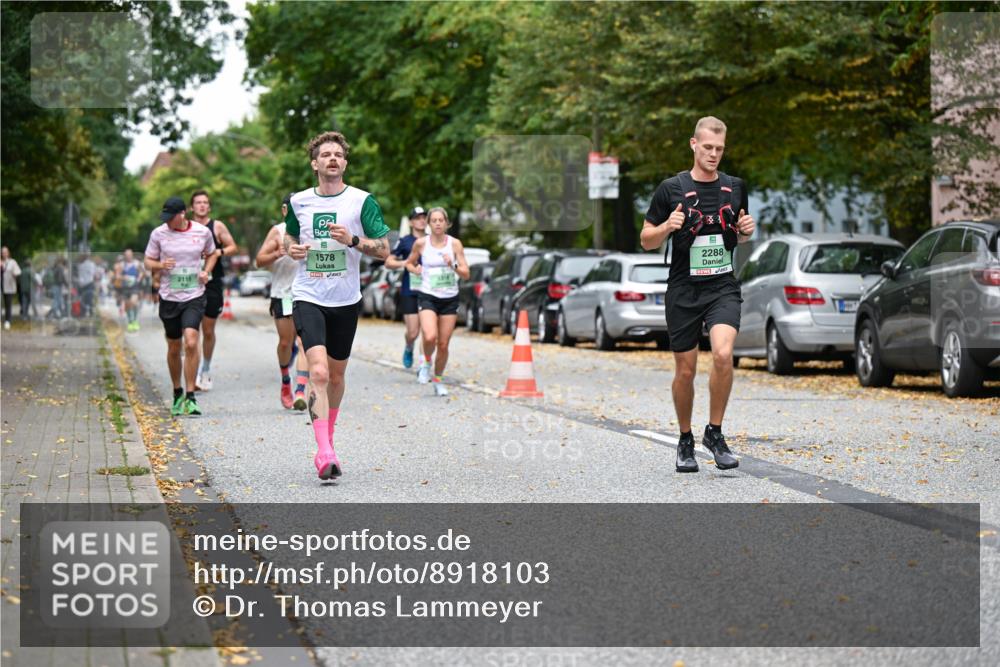 21.09.2025 - PSD Bank Halbmarathon Dr. Thomas Lammeyer http://msf.ph/oto/8918103 21.09.2025 10:35:05 Laufen 1578, 2288 meine-sportfotos.de