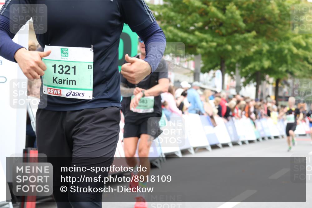 21.09.2025 - PSD Bank Halbmarathon Strokosch-Dieckow http://msf.ph/oto/8918109 21.09.2025 11:46:42 Ziel 1321, 1583, 2112, 2391, 2791, 2919 meine-sportfotos.de