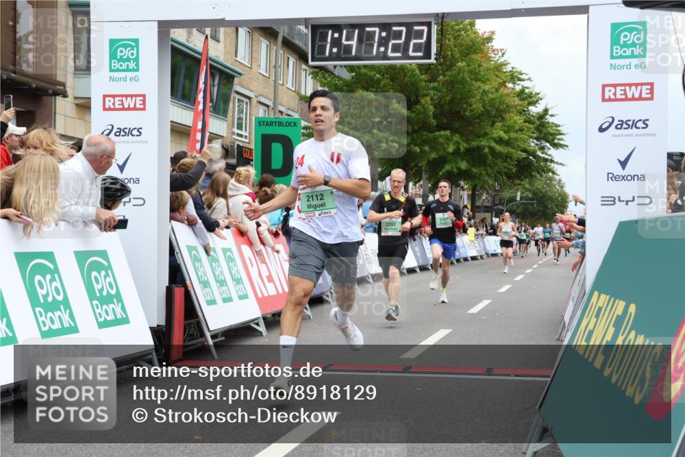 21.09.2025 - PSD Bank Halbmarathon Strokosch-Dieckow http://msf.ph/oto/8918129 21.09.2025 11:46:45 Ziel 1321, 1583, 2112, 2391, 2657, 2919 meine-sportfotos.de