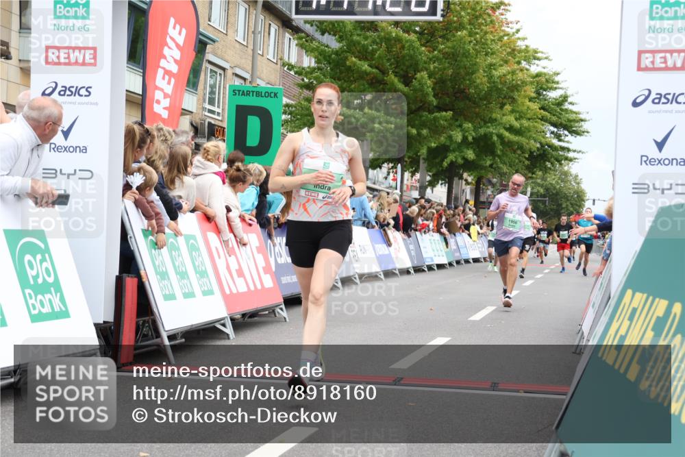 21.09.2025 - PSD Bank Halbmarathon Strokosch-Dieckow http://msf.ph/oto/8918160 21.09.2025 11:46:52 Ziel 1601, 1956, 2112, 2155, 2391, 2657, 3102 meine-sportfotos.de