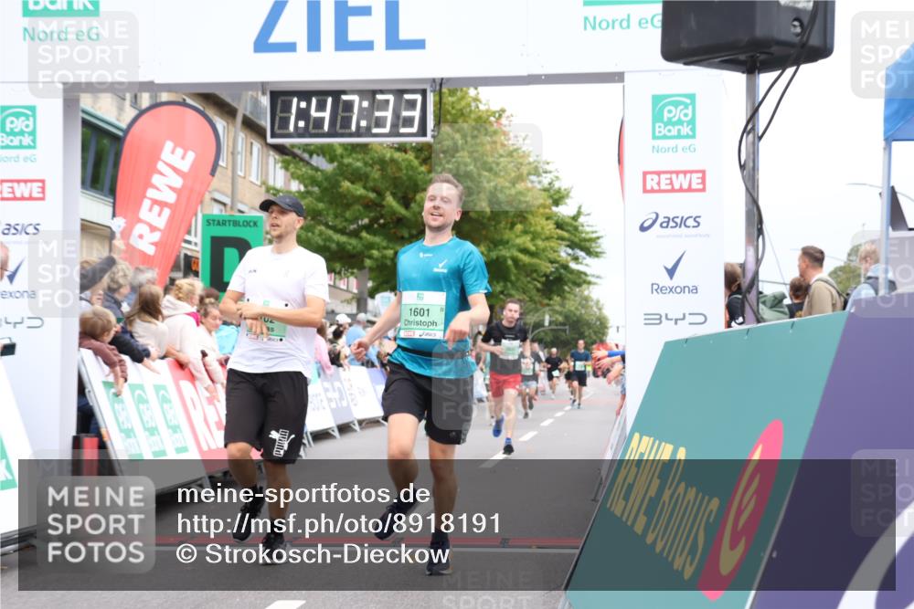 21.09.2025 - PSD Bank Halbmarathon Strokosch-Dieckow http://msf.ph/oto/8918191 21.09.2025 11:46:57 Ziel 1465, 1582, 1601, 1956, 2155, 2634, 3102 meine-sportfotos.de