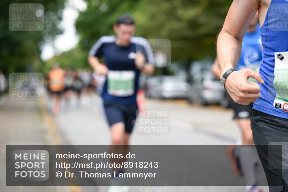 21.09.2025 - PSD Bank Halbmarathon Dr. Thomas Lammeyer http://msf.ph/oto/8918243 21.09.2025 10:35:22 Laufen  meine-sportfotos.de