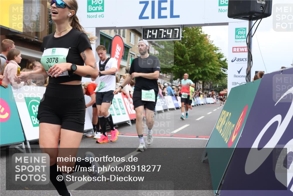 21.09.2025 - PSD Bank Halbmarathon Strokosch-Dieckow http://msf.ph/oto/8918277 21.09.2025 11:47:10 Ziel 1368, 1810, 1965, 1993, 2070, 2078, 2478, 3078 meine-sportfotos.de